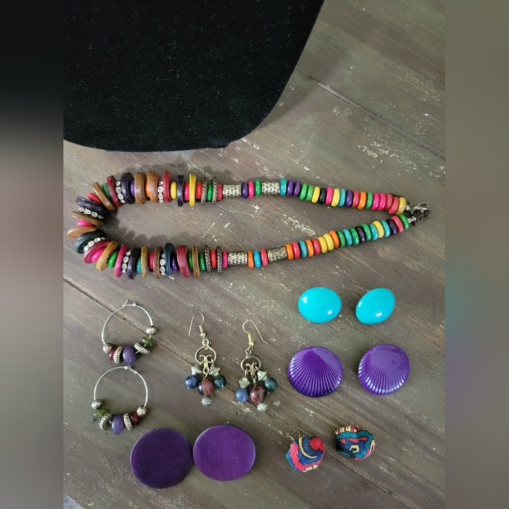 Vintage Wooden Necklace & Earring Bundle